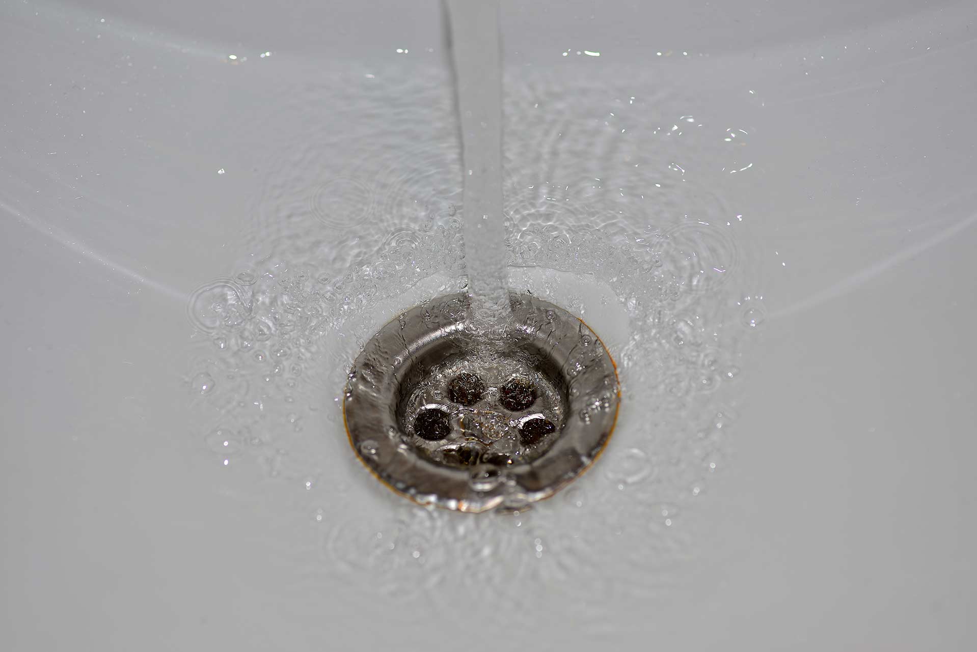 A2B Drains provides services to unblock blocked sinks and drains for properties in Abbey Wood.
